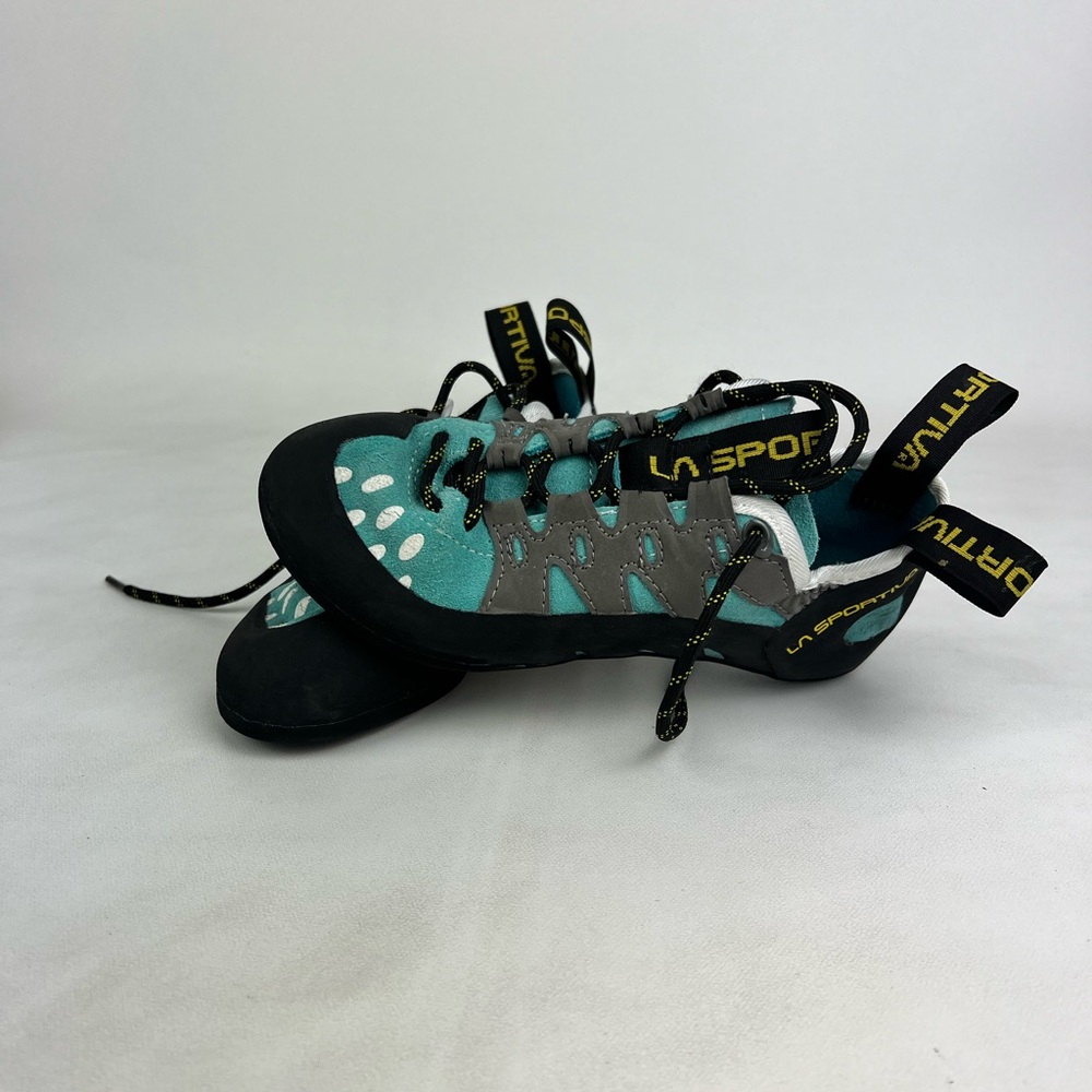 La Sportiva Tarantulace Sz EUR 36 / USA 4.5 / UK 3.5 climbing shoes